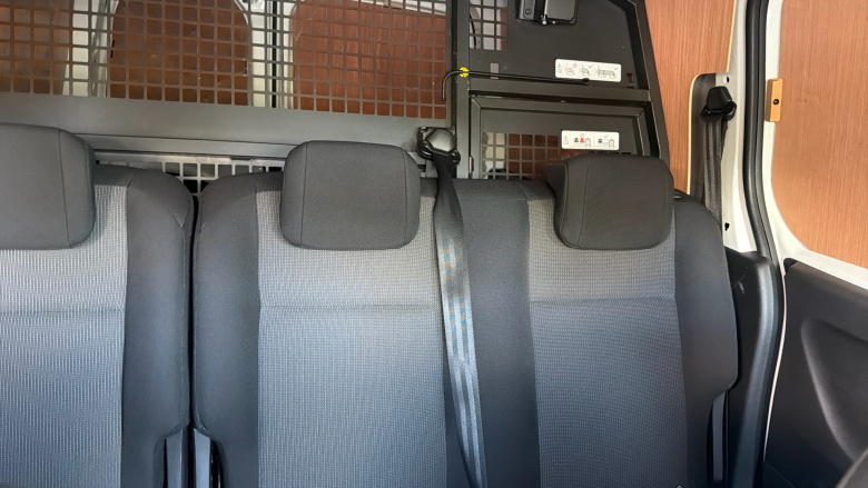 Peugeot Partner Long Diesel 850 1.5 BlueHDi 100 Professional Premium Crew Van